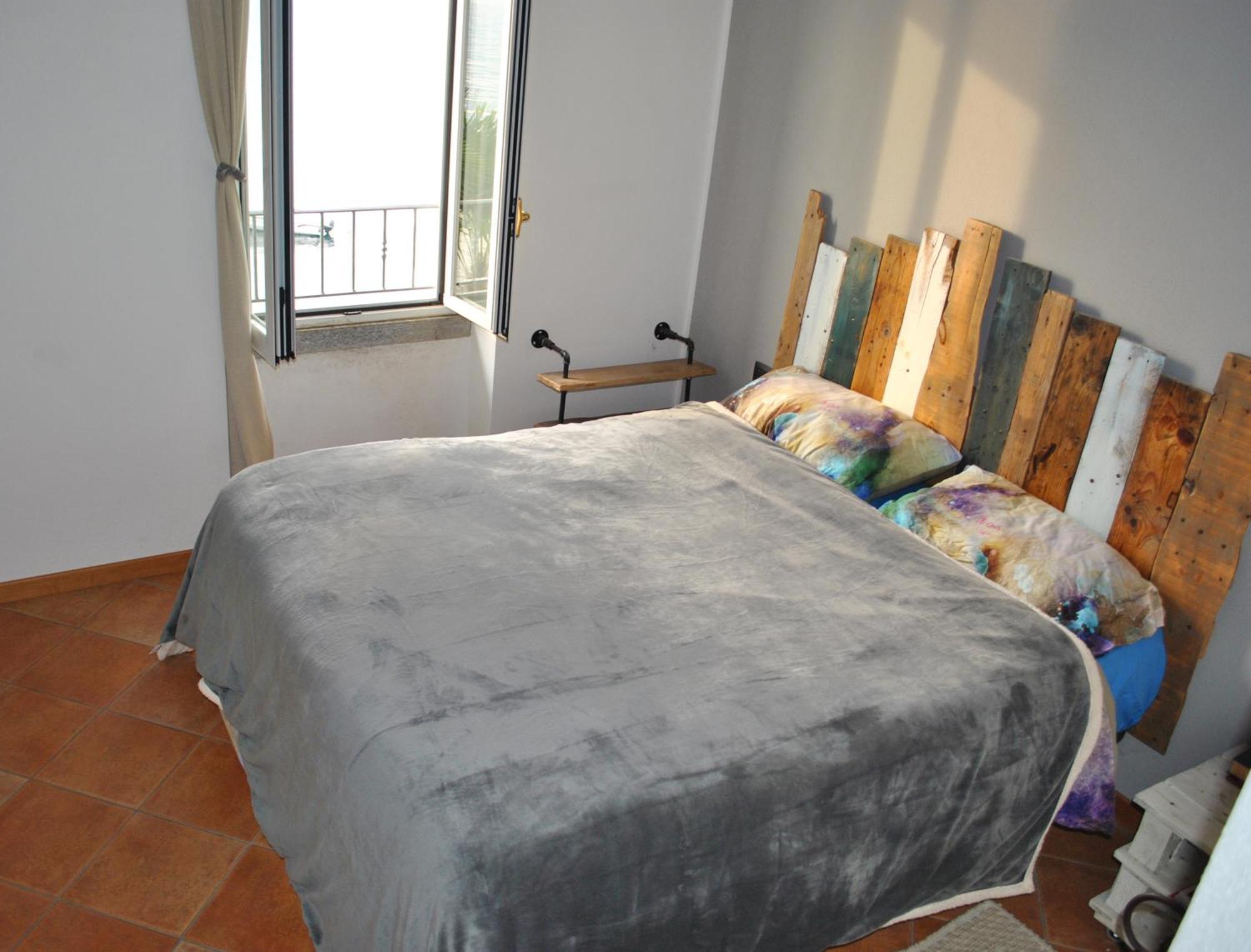 White Garden - Apartment With Access To The Lake เลียร์นา ภายนอก รูปภาพ